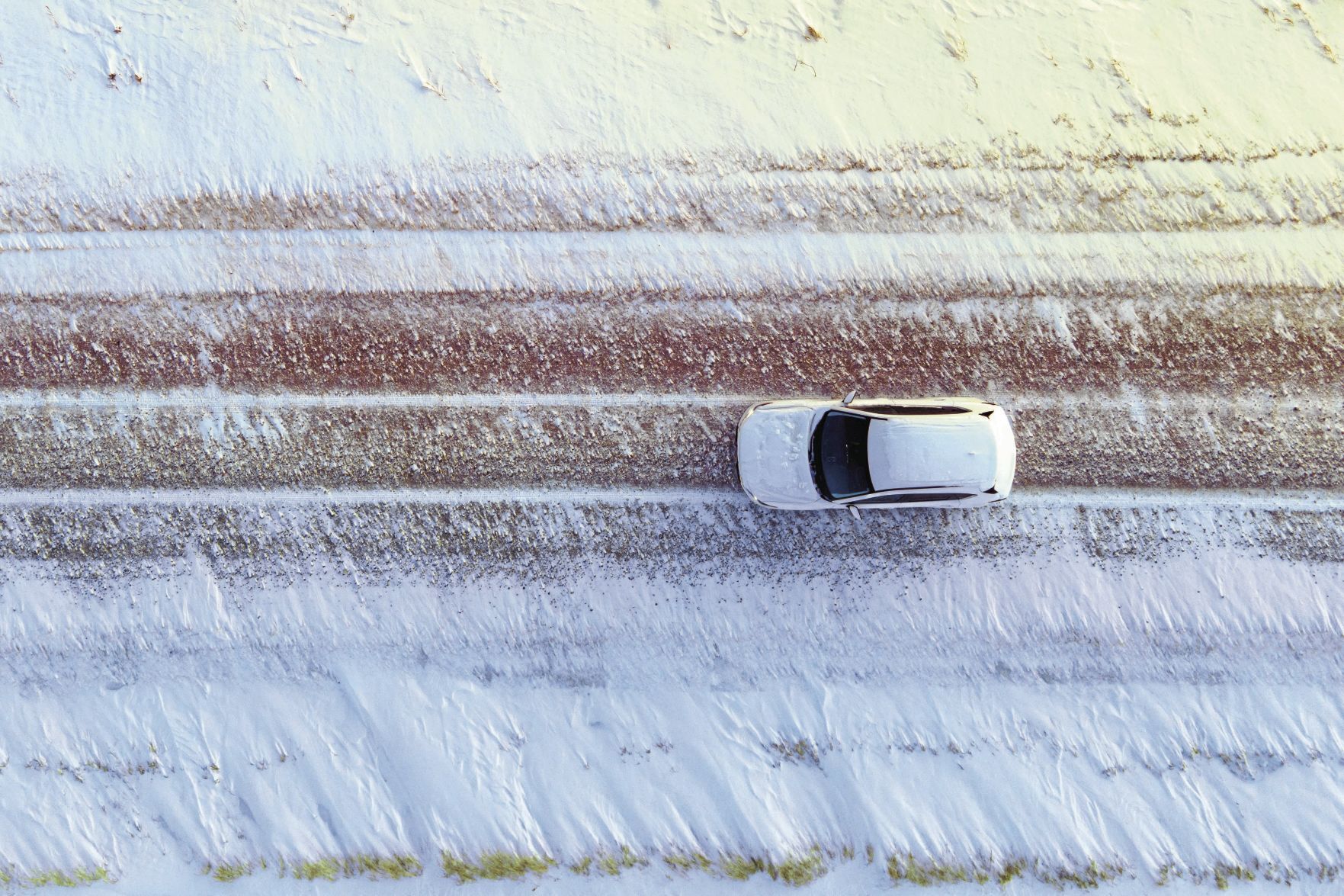 _white-field-photo-nnrN8p9XjeA-unsplash_CMYK.jpg